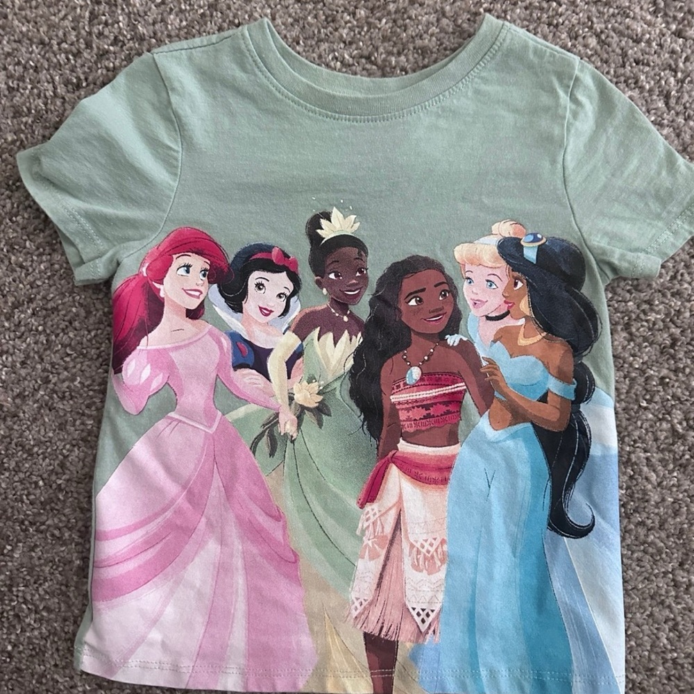 Disney Princess Short Sleeve Tee - Green and Multicolor